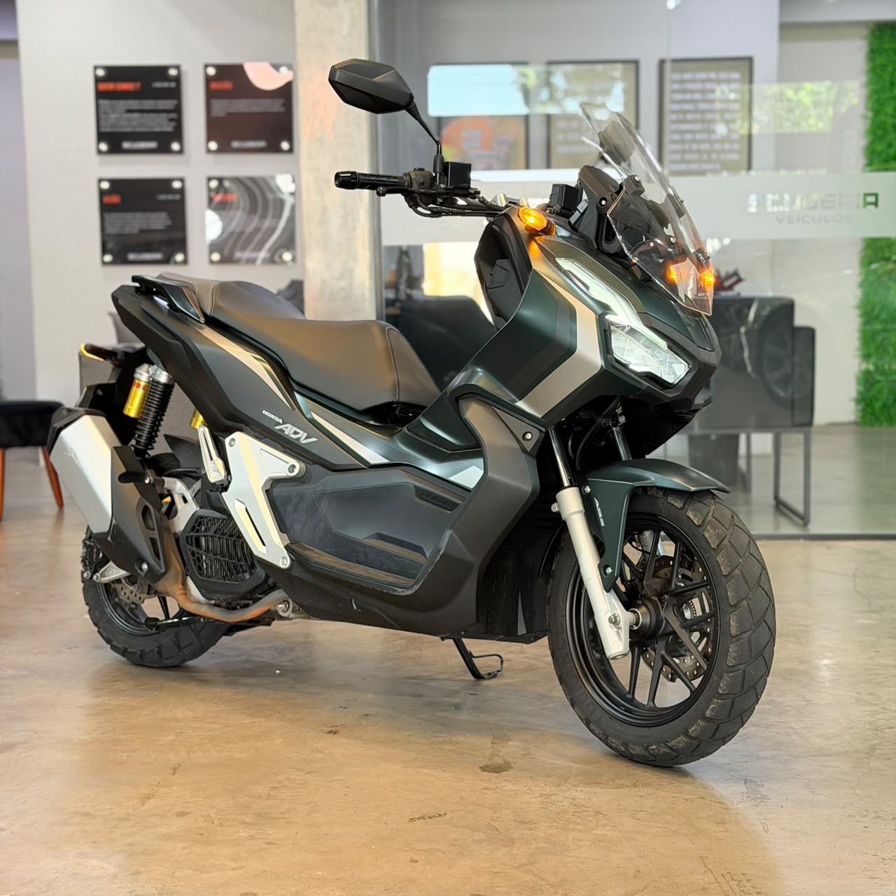 ADV 150 ABS