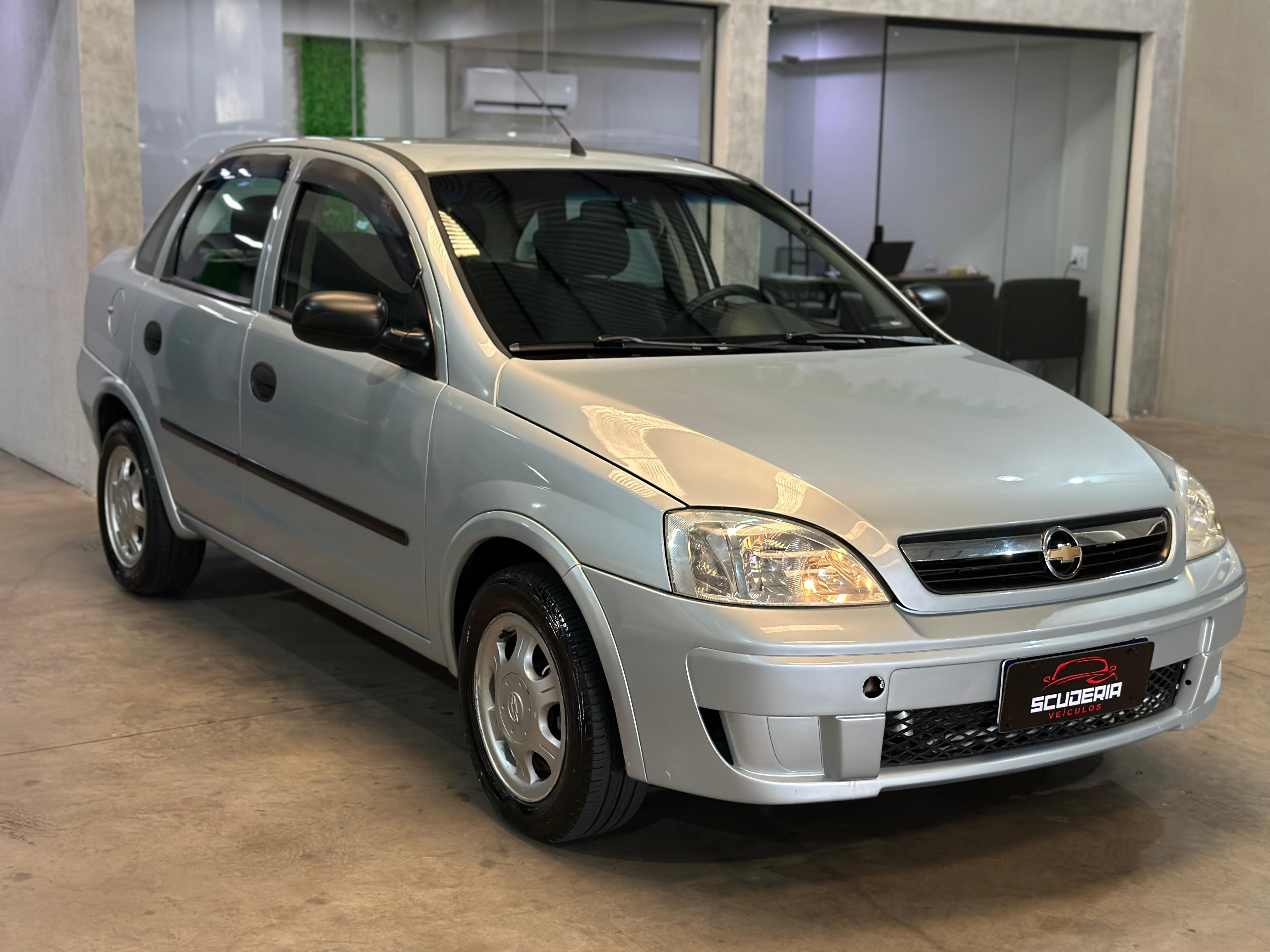 Corsa Sedan Maxx